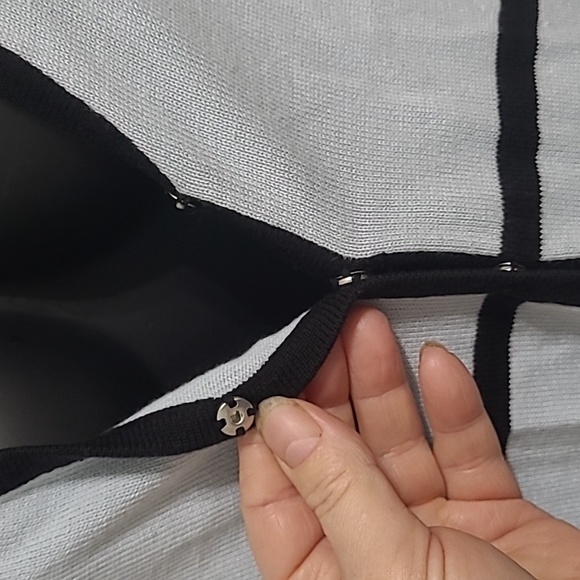 💲1️⃣ Liz Lange Maternity Light Blue Knit Cardigan Cotton/Rayon Blend Sz Small - Picture 3 of 8